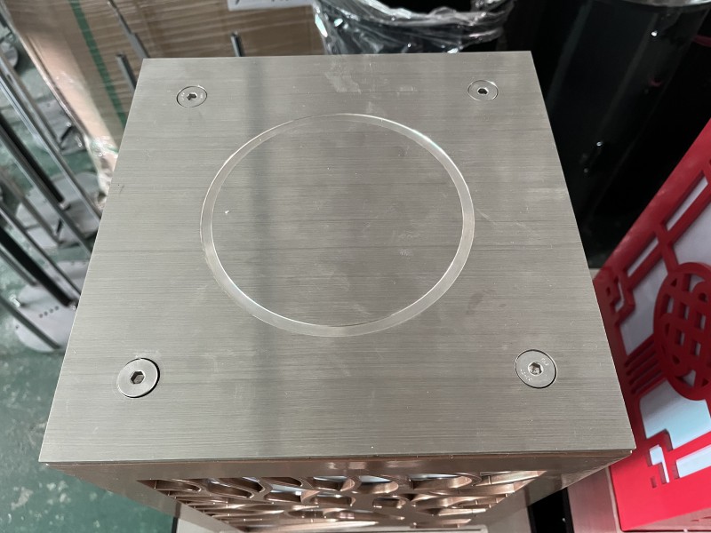 Modern Style Round LED Bollard - Outdoor Lighting And Landscape 评论和价格